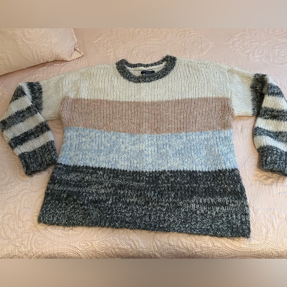 American Eagle XL ladies sweater